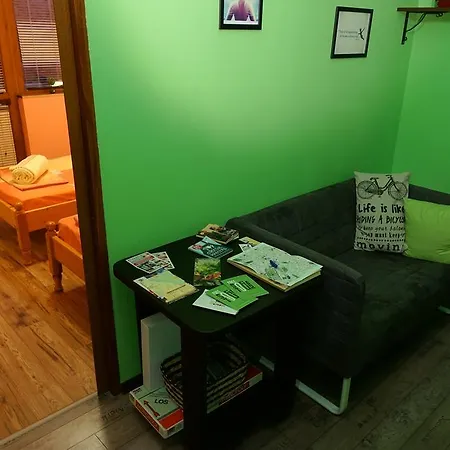 Hostel Peter Pan Hostel *
