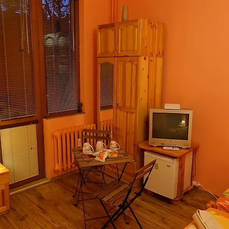 Peter Pan Hostel *